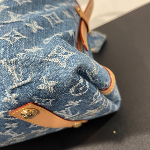 Louis Vuitton Monogram Denim Carry All MM Blue (JB1067) - Picture 10 of 16